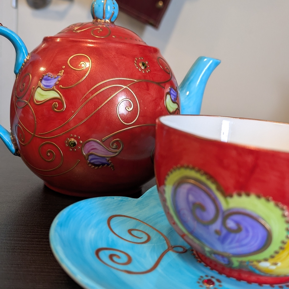 Vibrant Red and Blue Teapot Set